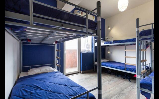 Joey's Hostel