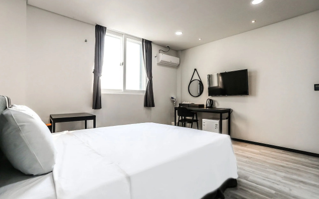 Hotel Cube
