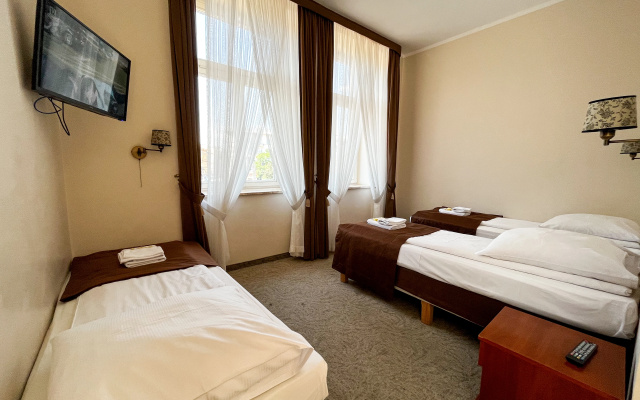 Aparthotel Globus