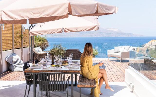 ELIDA -pool, billiard, views, 4min walk to the sea