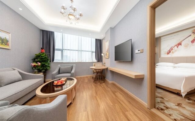 Vienna International Hotel (Dongguan Shipai Ecological Park)