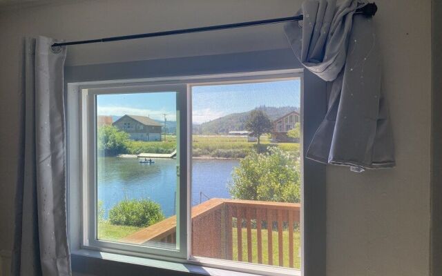 Raines Resort Cabins & RV