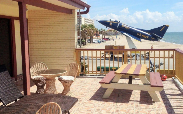 Capri Beach Hotel