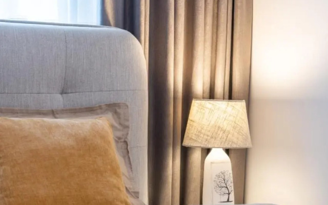 Long Street Suites