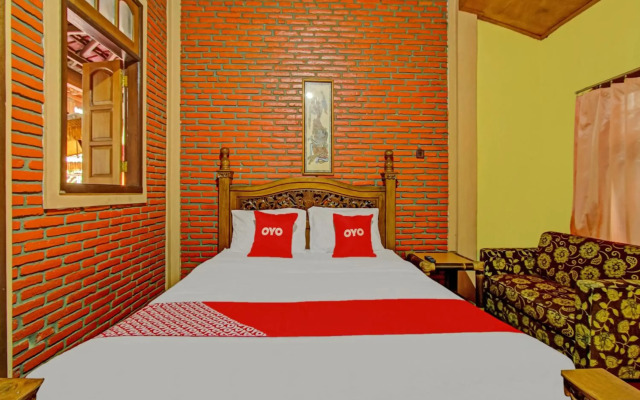 OYO 90031 Villa Papada