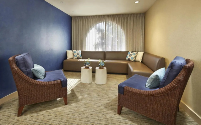 The Anza - A Calabasas Hotel