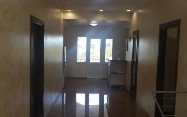 Guest house Makhindzhauri