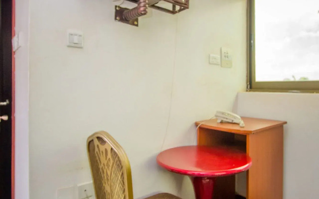 Minister's Village Hotel