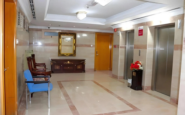 Dolphin Hotel Apartments