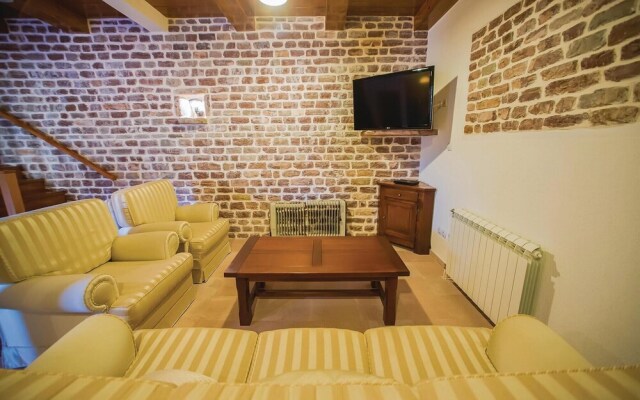 Awesome Home in Tivat With Wifi and 3 Bedrooms