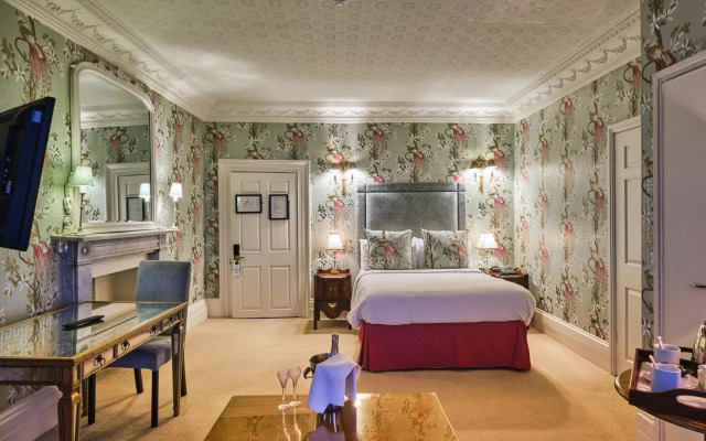 New House Country Hotel