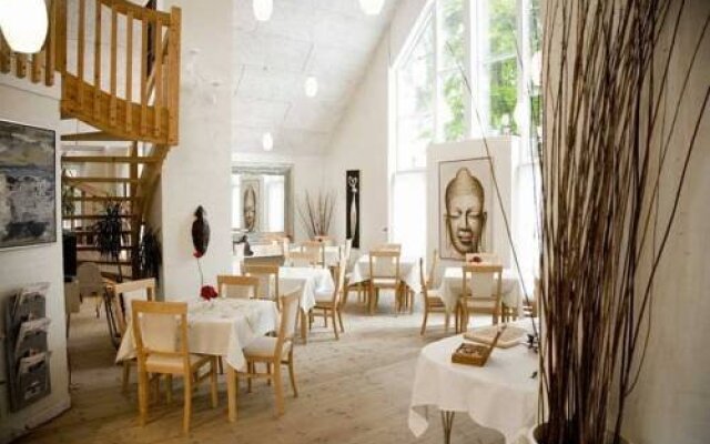 Lundeborg Hotel & Cafe