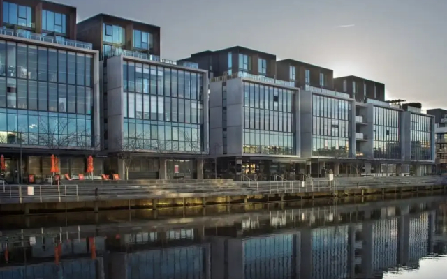 Stunning 1BR Apartment With Water Views