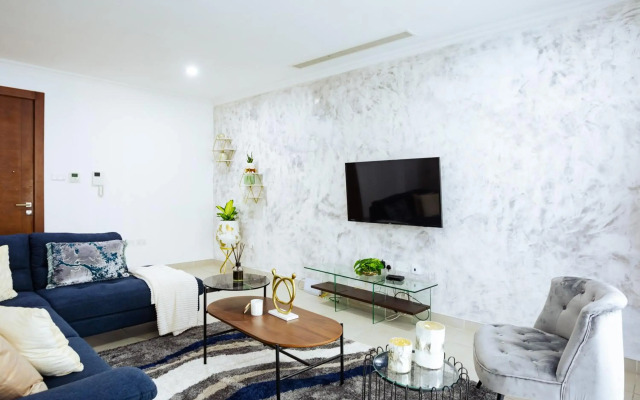 Amazing Deluxe Room Space Available 2 king Beds