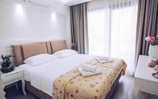 Princess Kinli Suites Hotel