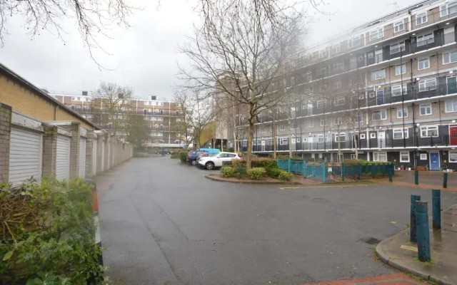 Beautiful Two Bedroom Flat in Brixton London