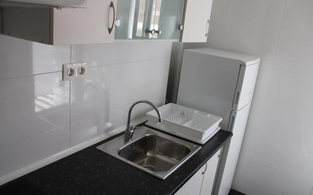 Carrer de María Montessori