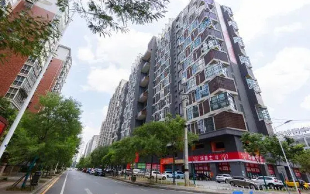 Yunxi Audiovisual Homestay Hotel (Changde University Wanda Plaza Branch)