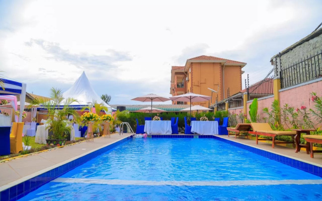 Rehoboth Hotel & Apartments