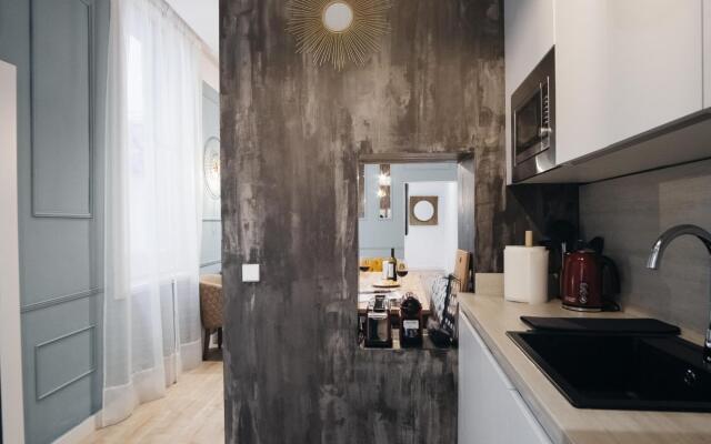 CIBELES Apartment II 5BR 5BT