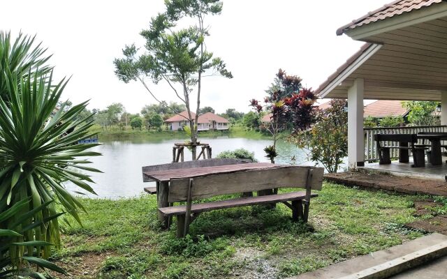 Pirom Lake And Resort