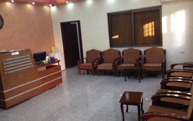 Ikhwa studio apartments -Female guests only-