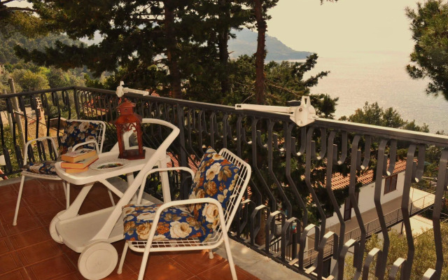 Villa Laura Apartment Sea View