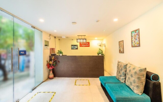 Smile Hotels by OYO Rooms