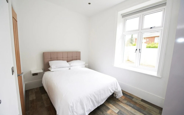 The Cedar Tree Apartment