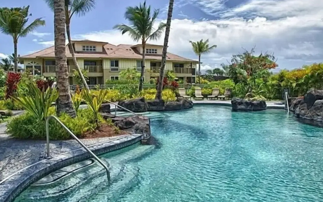 Waikoloa Beach S O-33 2 Bedroom Condo by RedAwning