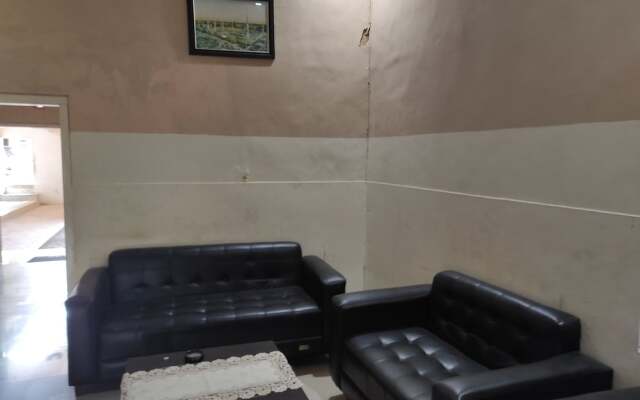 Hotel O Emmy Homestay Syariah