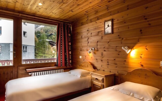 ESC1 - Superbe appartement, centre ville,  proche pistes et commerces.