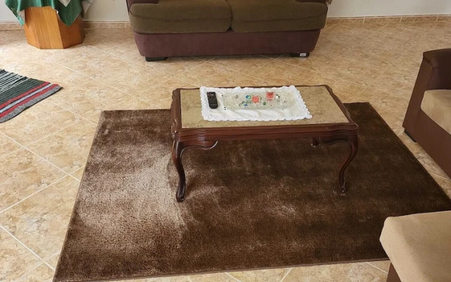 Charming 2-bed House in Ponta Delgada