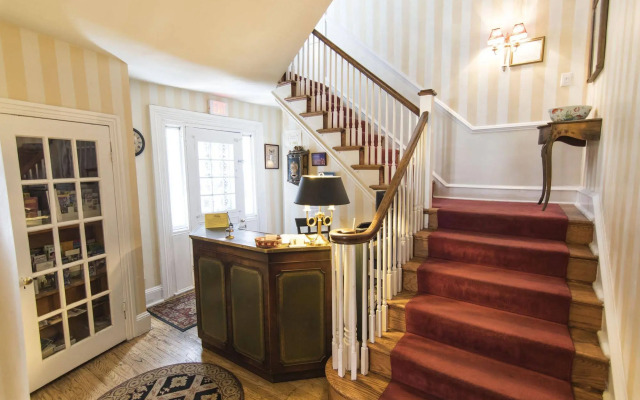 La Reserve Bed & Breakfast