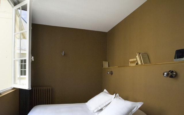 Helzear Montparnasse Suites