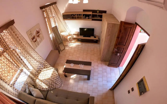 Armonia House