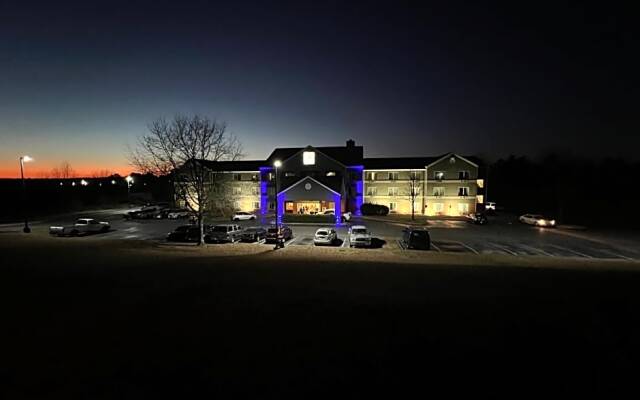 Budgetel Inns & Suites