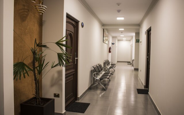 Hotel Pairumani