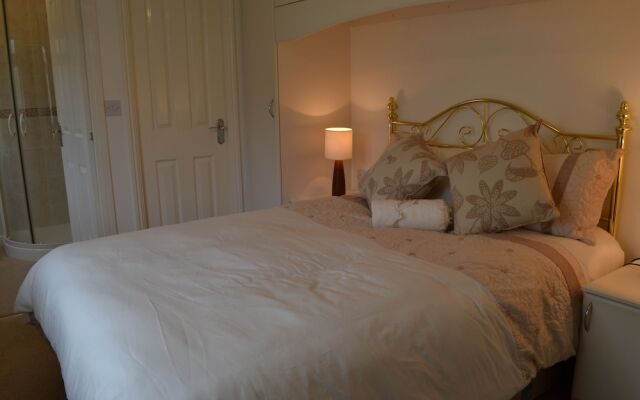 Thornbury Holiday Park
