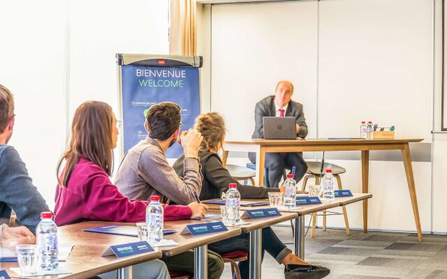 Campanile Paris Ouest - Pont de Suresnes