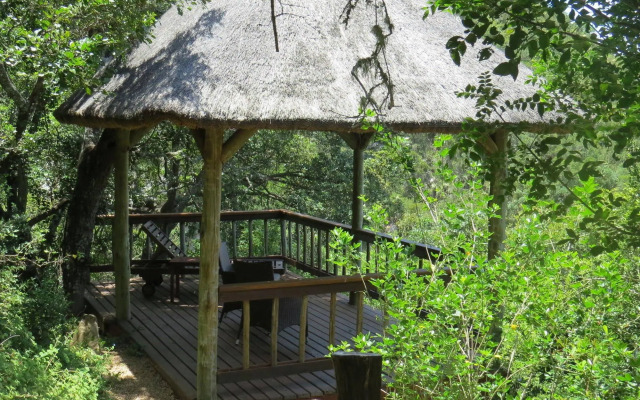 Woodbury Lodge - Amakhala Game Reserve