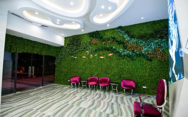 Chimelong LOVE Theme Apartment