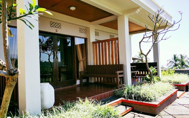 Senaru Lodge
