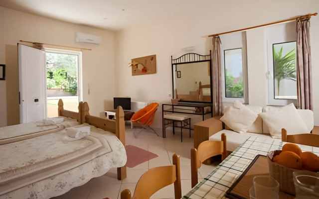 New Kydonia Suites & Studios