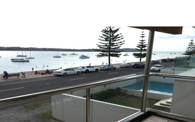 Bucklands Beach Waterfront Motel