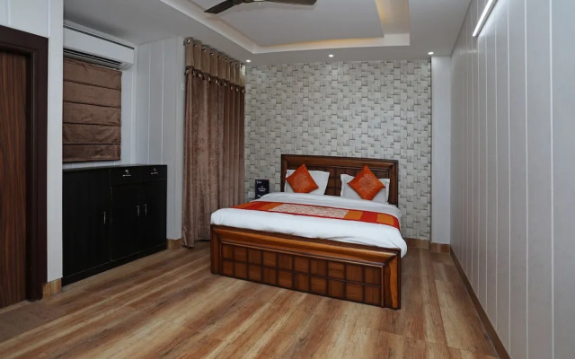 OYO 11583 Hotel Prime View