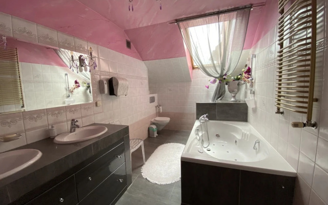 Hostel-Art