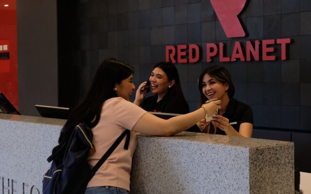 Red Planet BGC The Fort