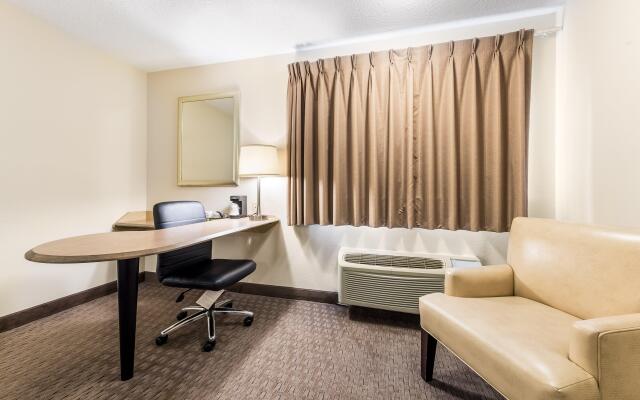 Red Roof Inn Cleveland Airport-Middleburg Heights