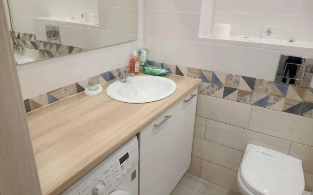 Апартаменты на улице Республики 204 корпус 5